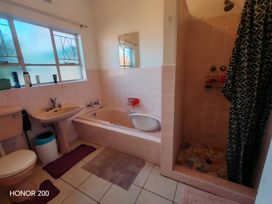 4 Bedroom Property for Sale in Sasolburg Ext 23 Free State